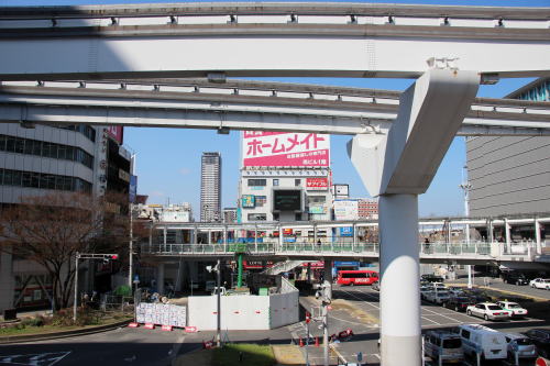 モノレール延伸工事が進むJE小倉駅前広場 2016年現在の様子