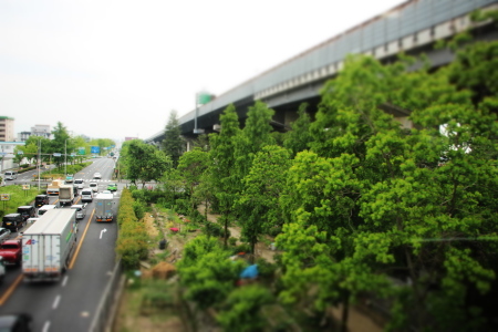 大阪高速鉄道瓜生堂駅を上面から見下ろす