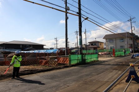 交通整理中の3・3・36号整備予定区画町田駅側