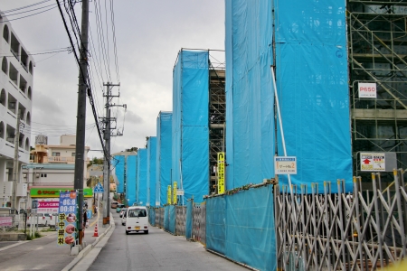 建設中のモノレールRC支柱2017年9月現在
